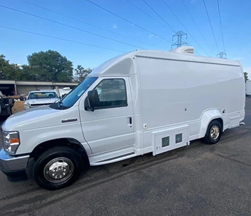 23ft Ford E-350 Mobile Clinic Van