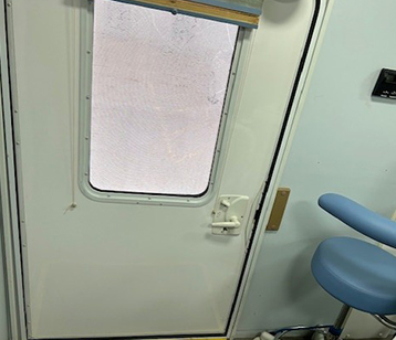 Two Operatory Mobile Dental Bus